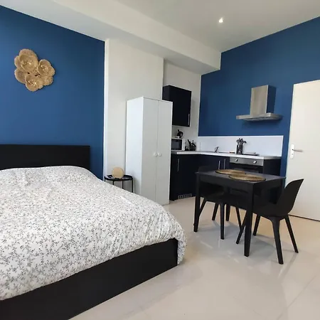 Residence Jehan Froissart Valenciennes Exterior foto